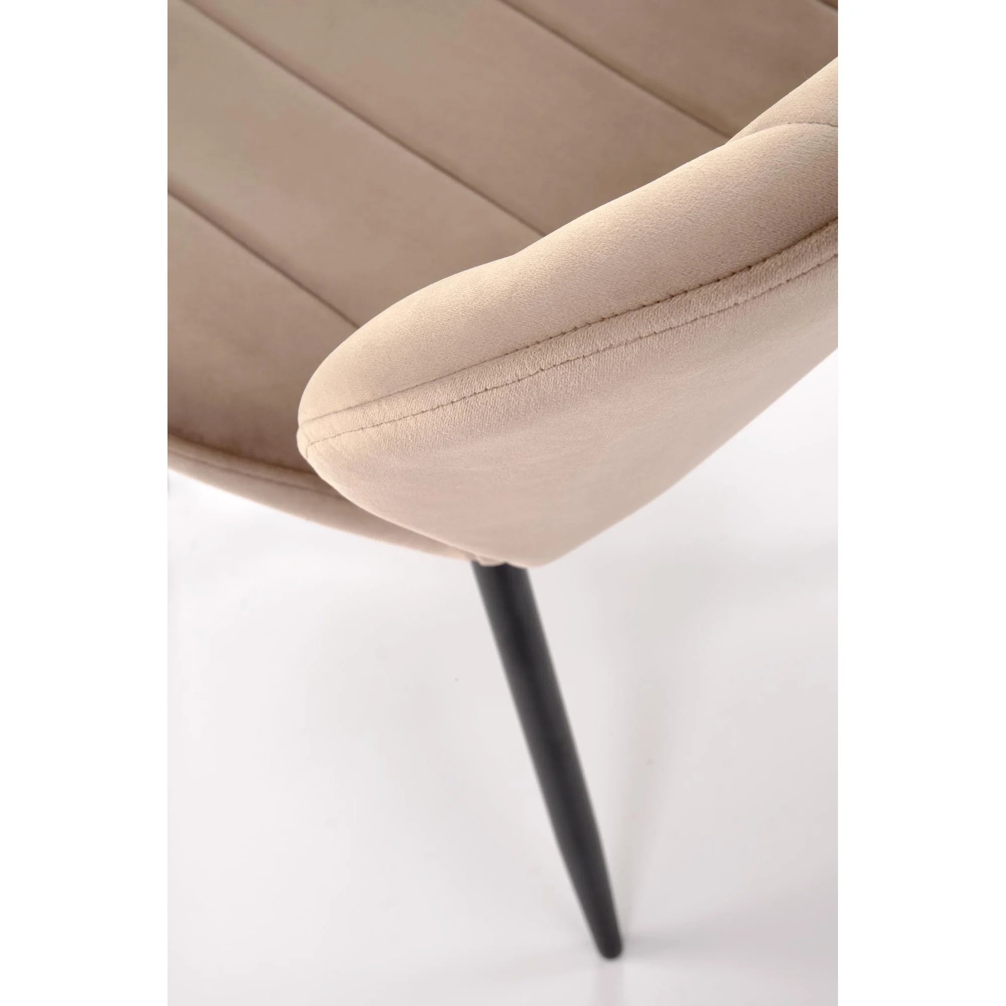 Scaun K538, bej/negru, stofa catifelata/metal, 48x57x85 cm