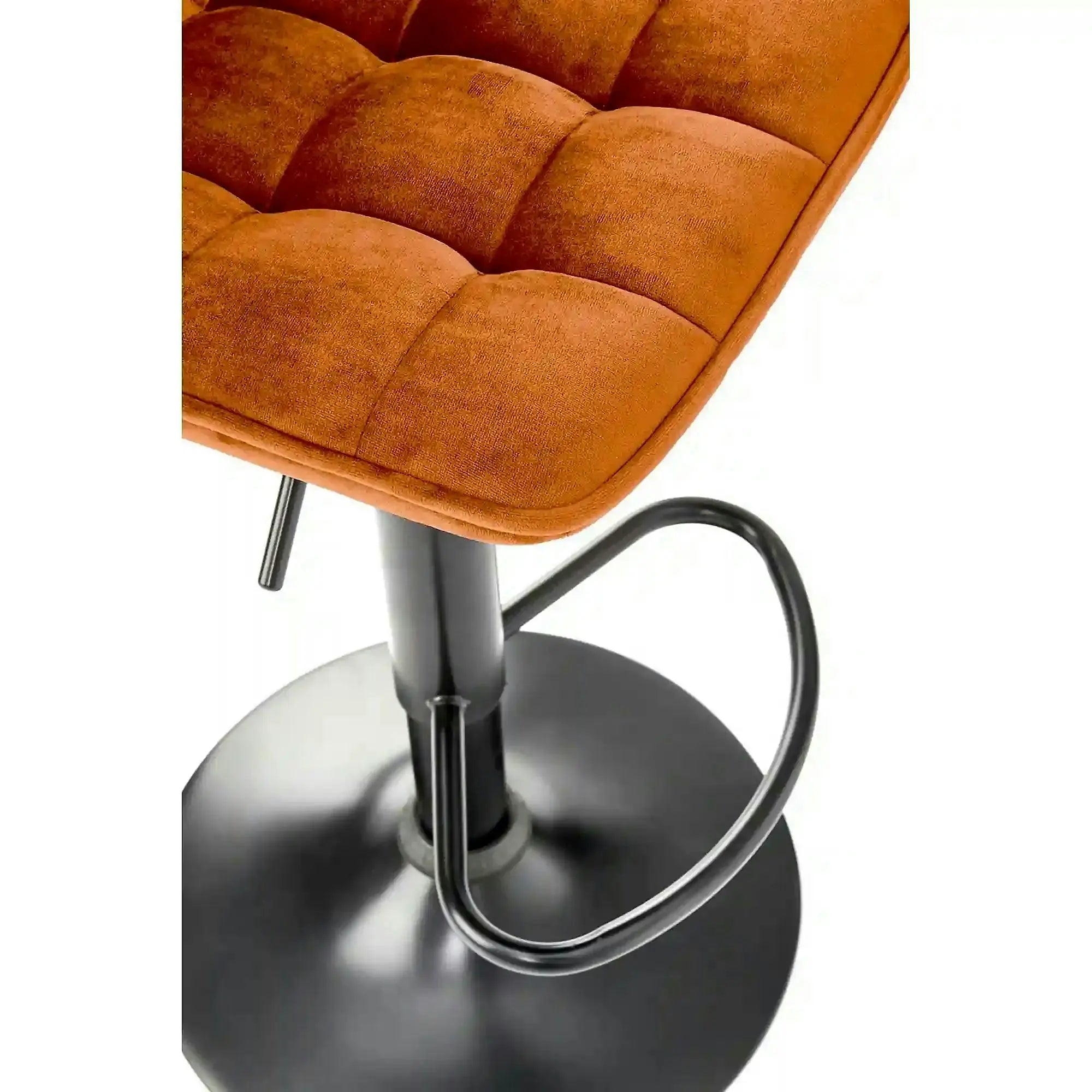 Scaun bar inalt H95, scortisoara - Bluvel 4215/negru, stofa catifelata/metal, 43x44x84/106 cm