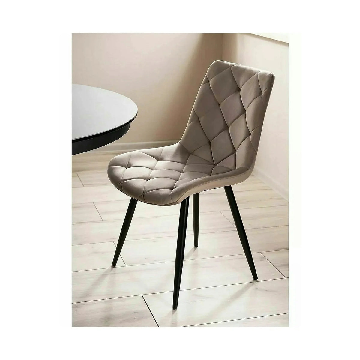 Scaun bej tapitat RALPH, stofa catifelata/metal, 51x42x88 cm