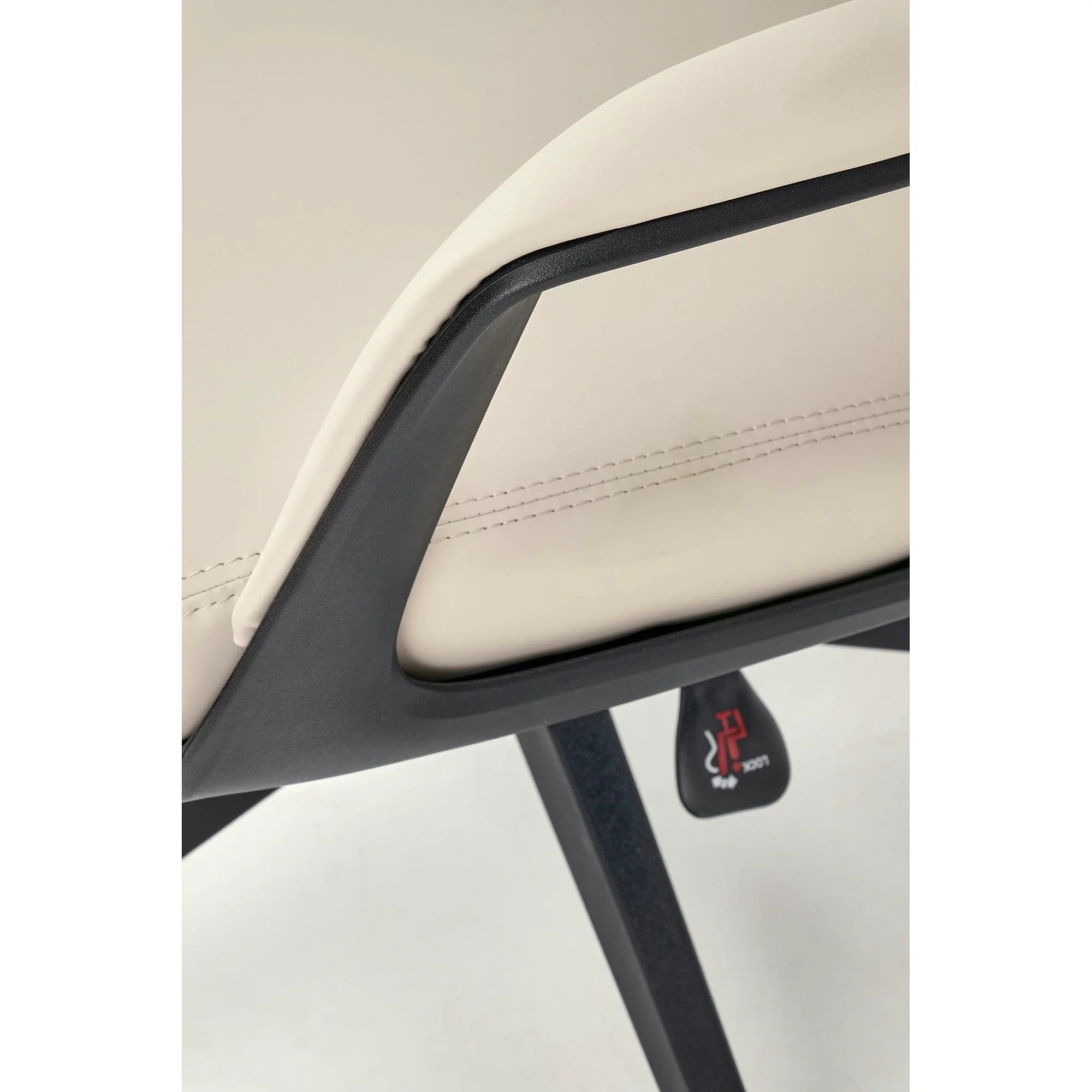 Scaun birou RAZOR, bej/negru, piele ecologica, 66x73x116-124 cm
