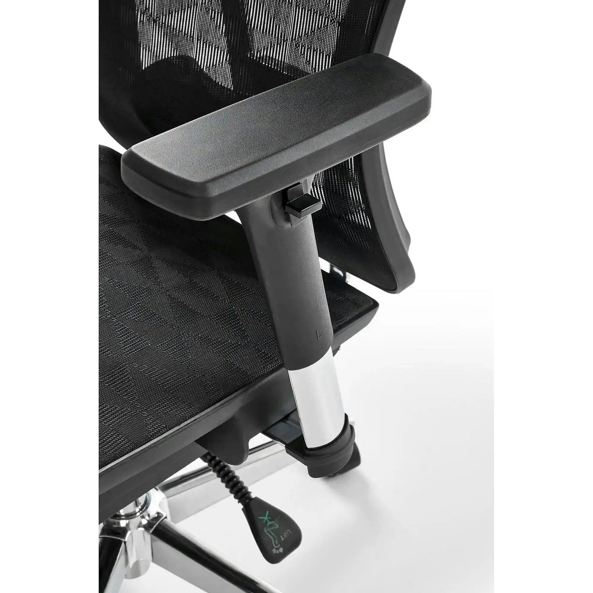 Scaun birou VIXEN, negru/crom, stofa clasica/metal, 68x65x117/125 cm