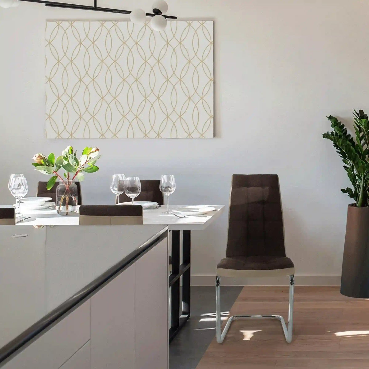 Scaun bucătărie SALOMA NEW, maro/bej, stofa clasica/piele ecologica/metal, 42x56.5x105 cm