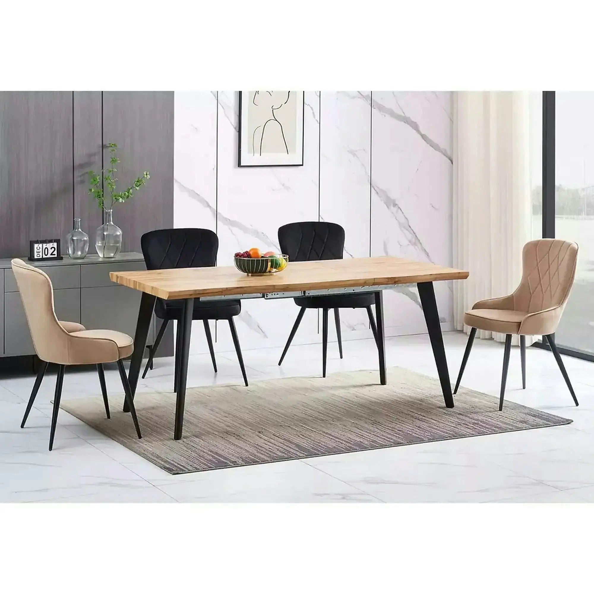 Scaun catifea dining Lotus, bej/negru, stofa/metal, 52x45x91 cm