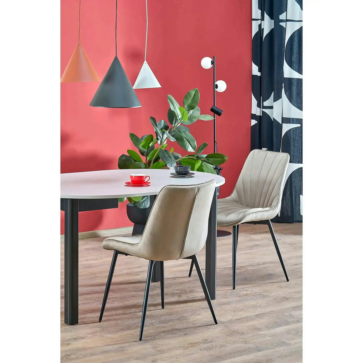 Scaun de sufragerie tapitat K589, bej - Bluvel 40, stofa catifelata/otel, 50x63x87 cm