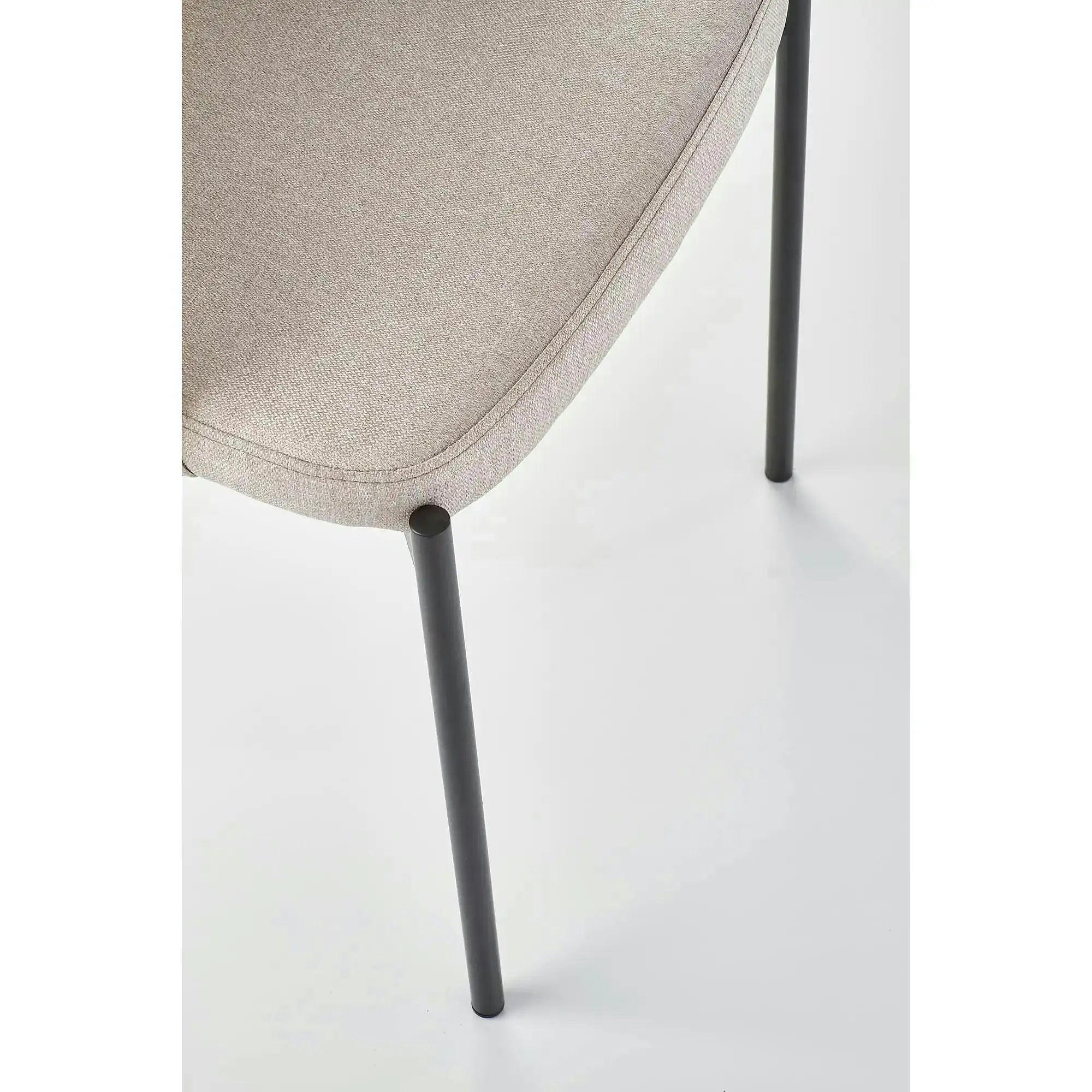 Scaun dining modern K373, bej/negru, stofa clasica/metal, 51x57x77 cm