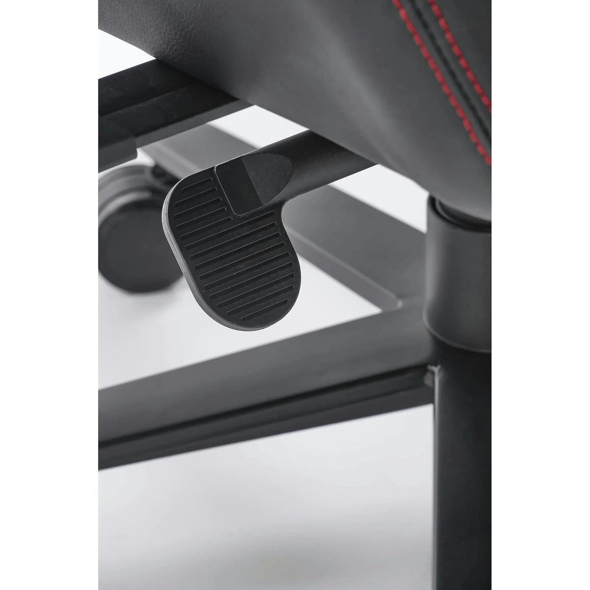 Scaun gaming CHAVEZ, negru, piele ecologica, 77x70x129/135 cm