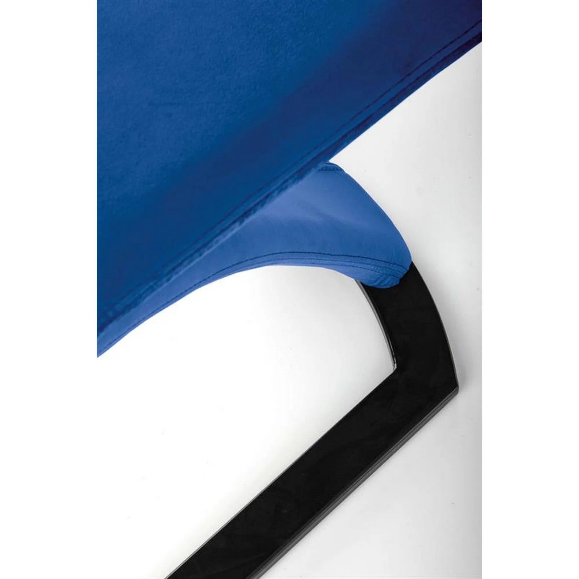 Scaun K442, albastru/negru, stofa catifelata/metal, 46x61x102 cm