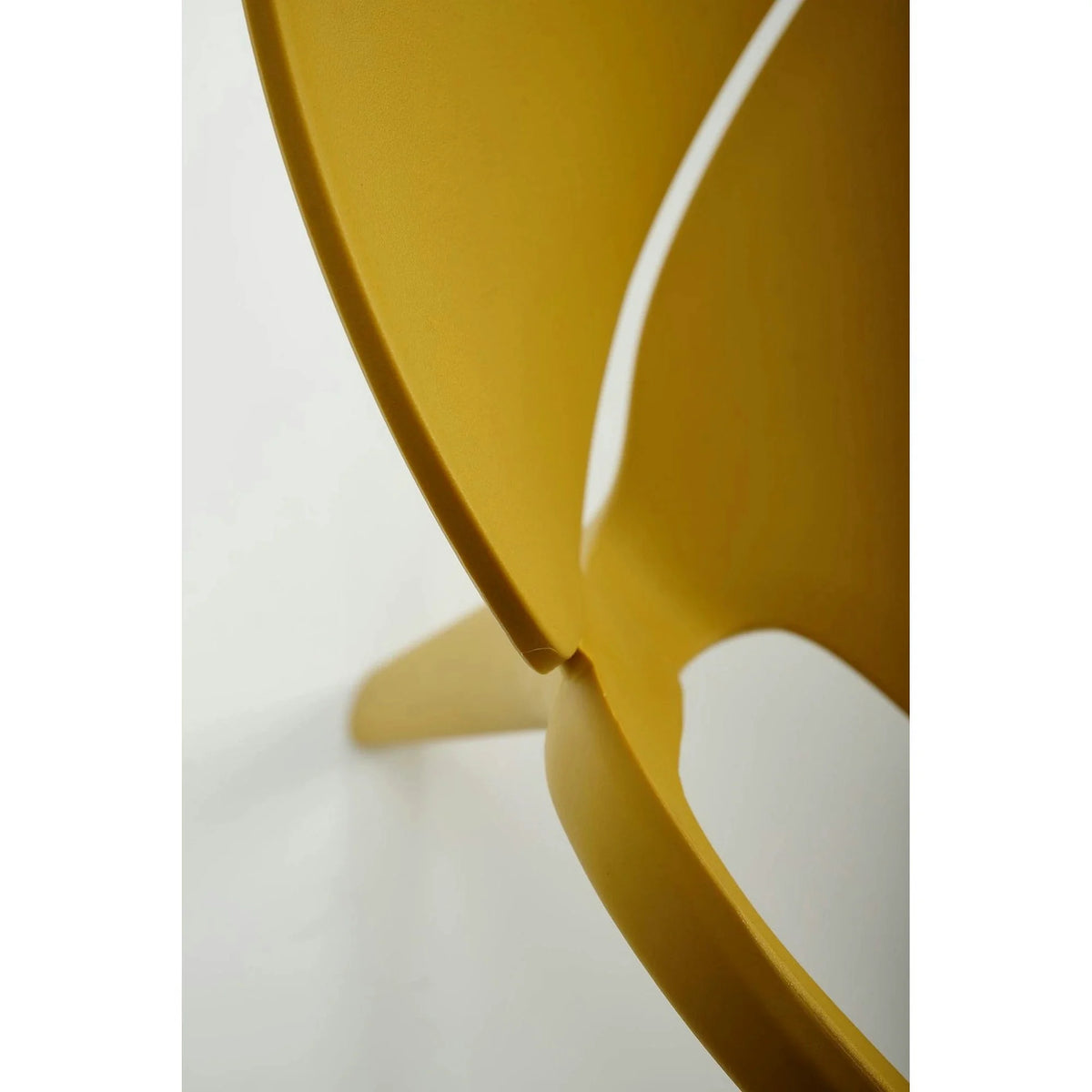 Scaun K491, galben, polipropilena, 60x56x76 cm