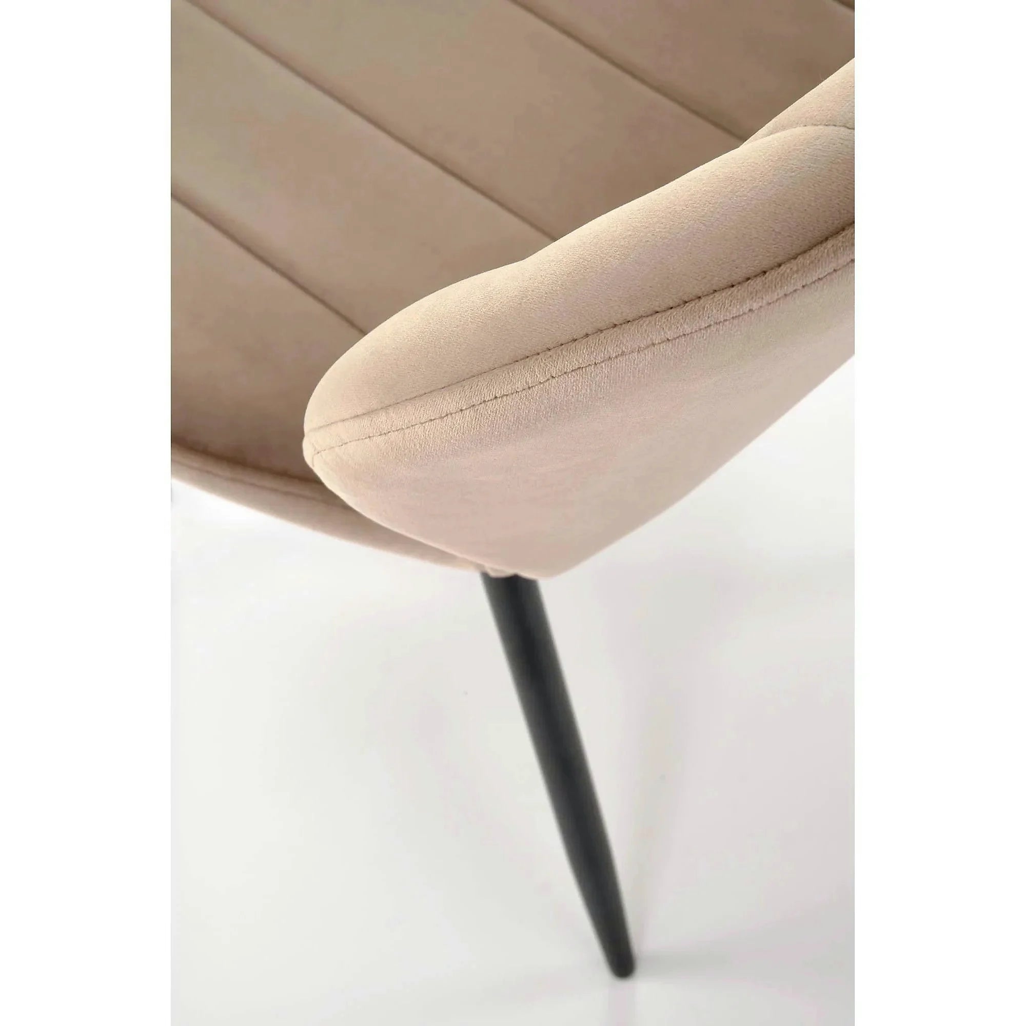 Scaun K538, bej/negru, stofa catifelata/metal, 48x57x85 cm