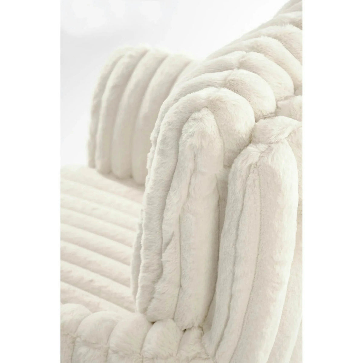 Scaun K572, crem - Vito 23, blana articiala/otel, 62x68x93 cm