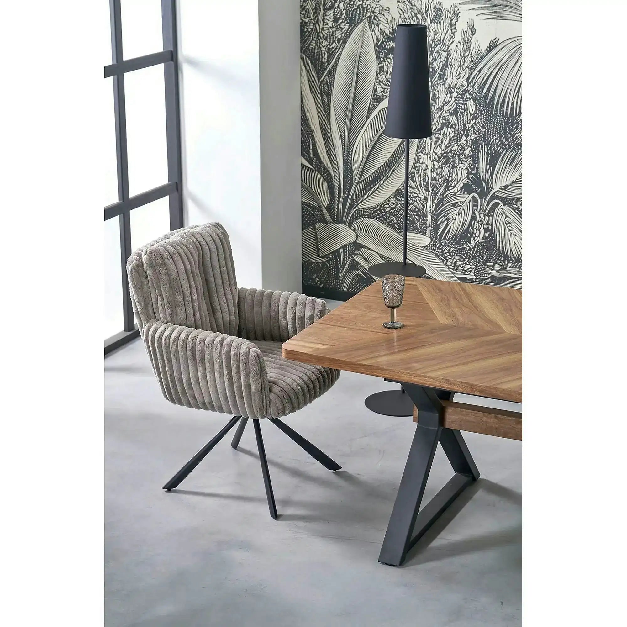 Scaun K572, gri - Vito 07, blana articiala/otel, 62x68x93 cm