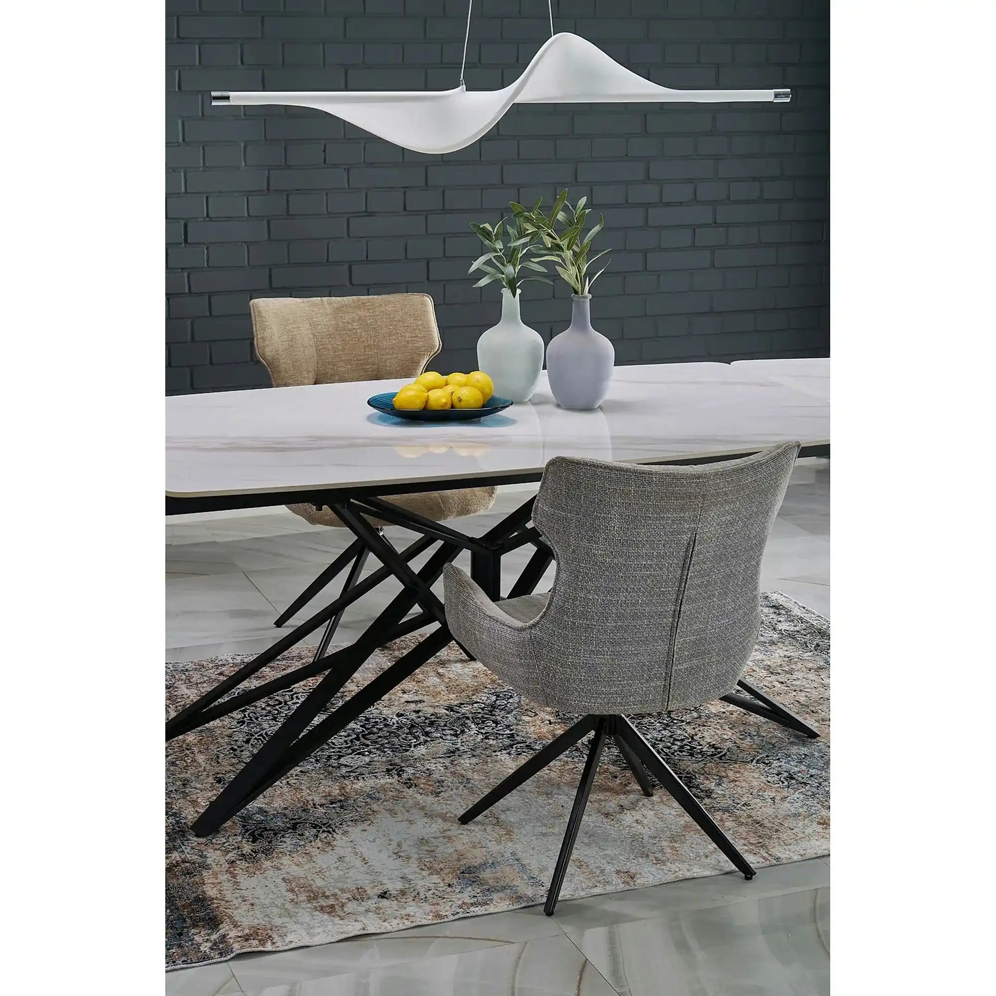 Scaun K573, bej/negru, stofa clasica/otel, 55x64x88 cm