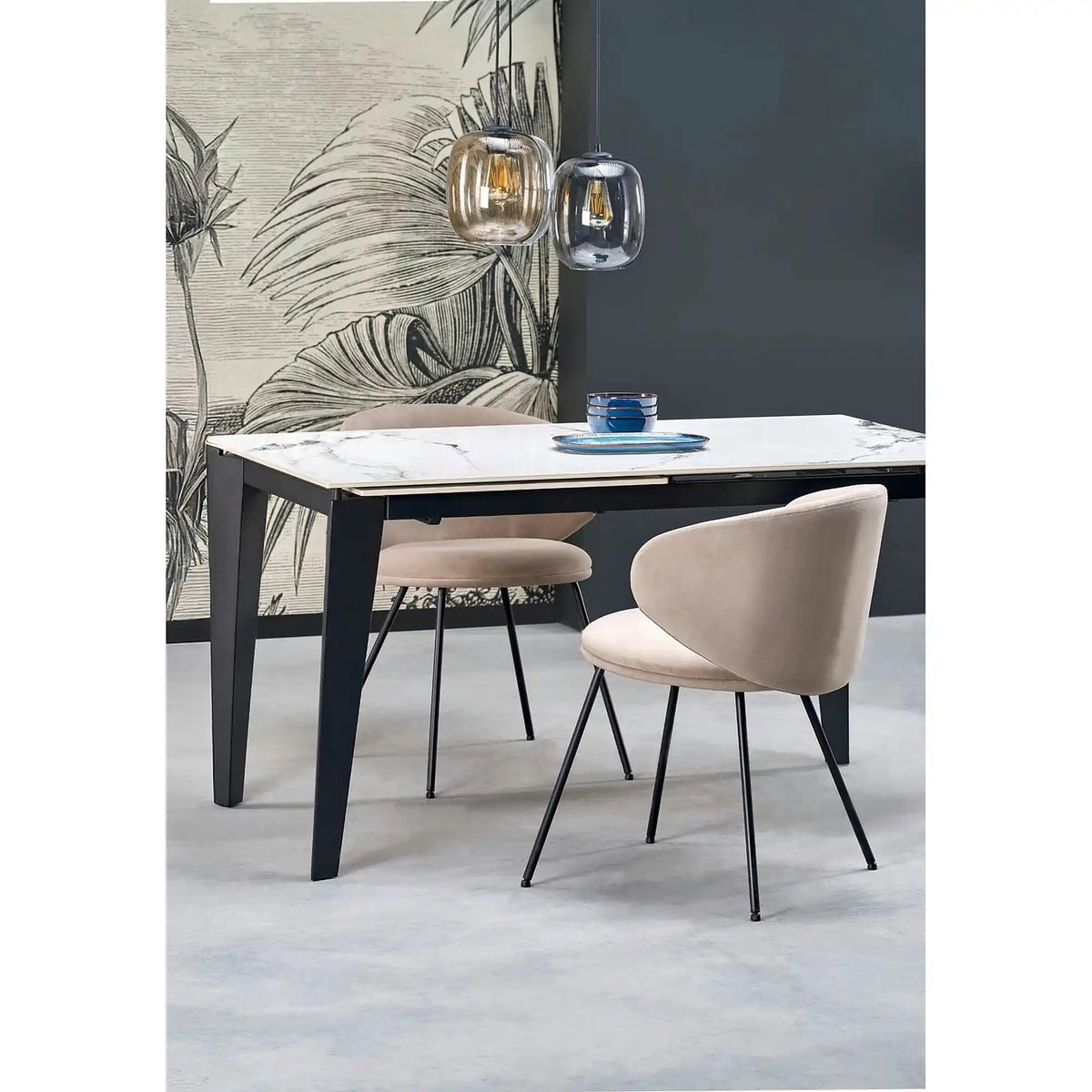 Scaun K587, bej - Mavel 38, stofa catifelata/otel, 60x58x77 cm
