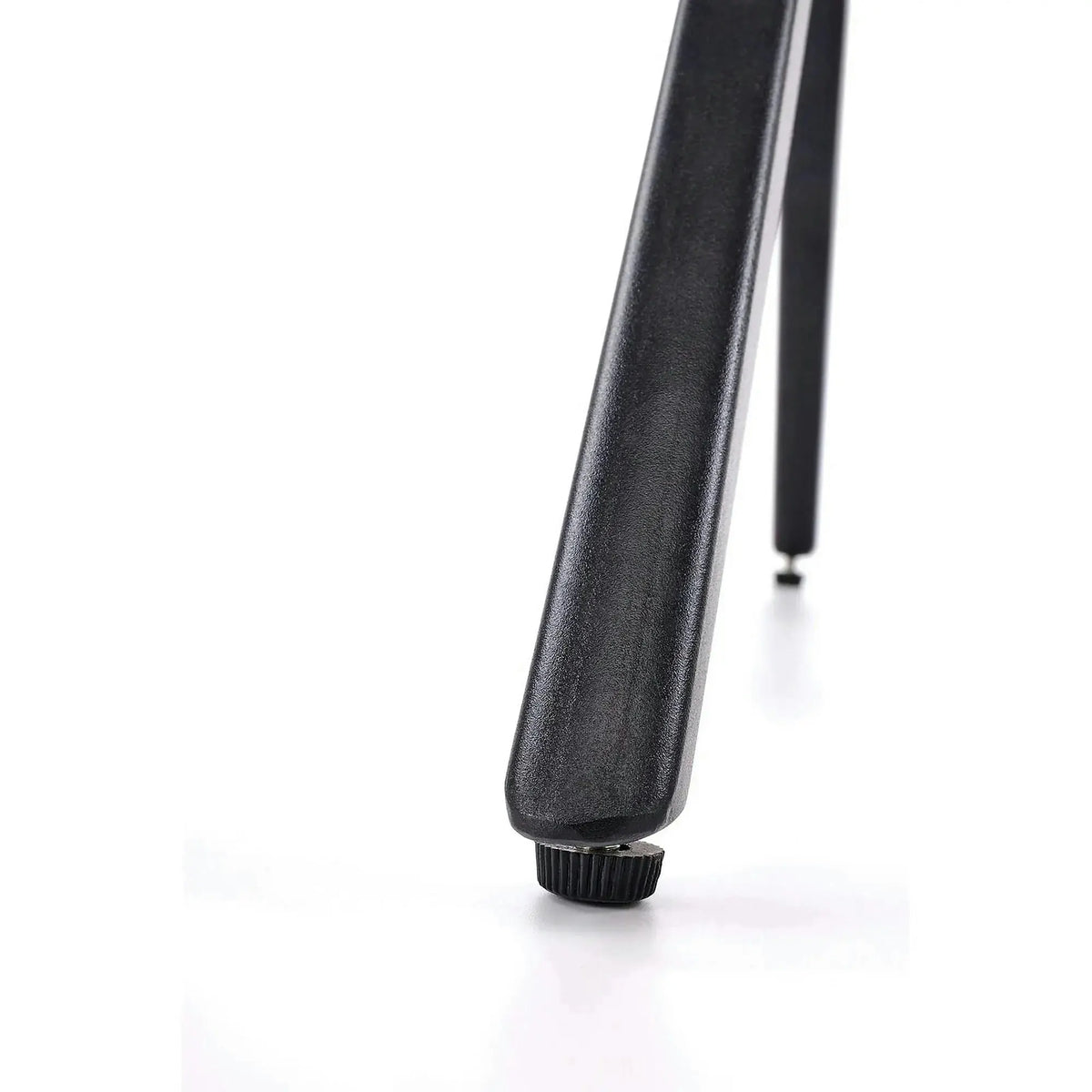 Scaun K591, maro/negru, stofa clasica/otel, 65x73x94 cm