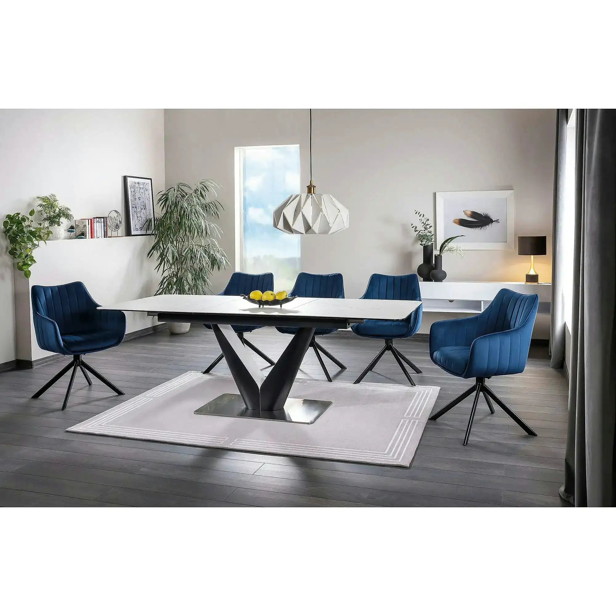 Scaun living rotativ AZALIA, albastru/negru, stofa catifelata/metal, 61x58x86 cm