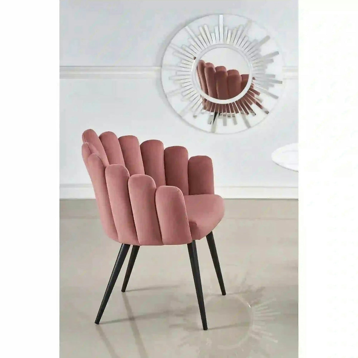 Scaun modern tapitat K410, roz/negru, stofa catifelat/metal, 65x62x85 cm