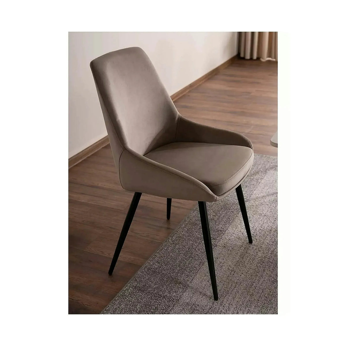 Scaun pentru living COBE, bej/negru, stofa catifelata/metal, 49x43x85 cm