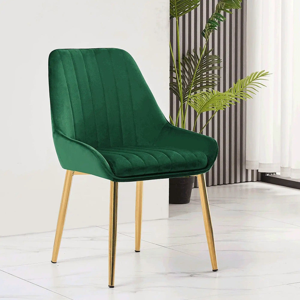 Scaun PERLIA, verde smarald, stofa catifelata/crom auriu, 56x62x89 cm