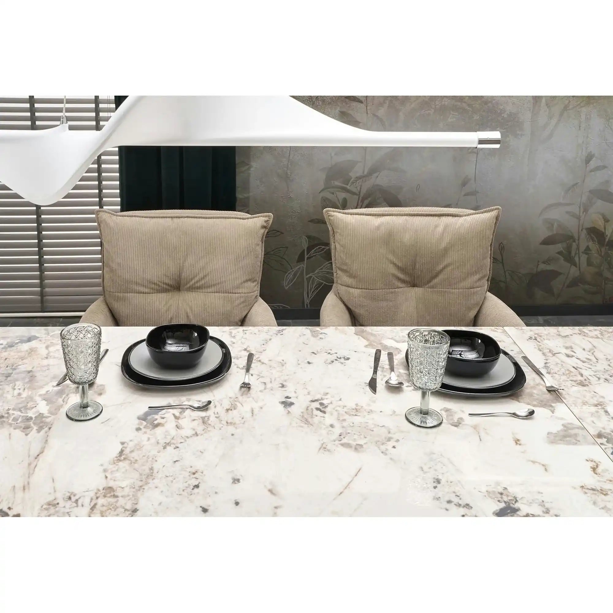 Scaun rotativ K528, cappucino/negru, stofa catifelata/metal, 60x67x90 cm
