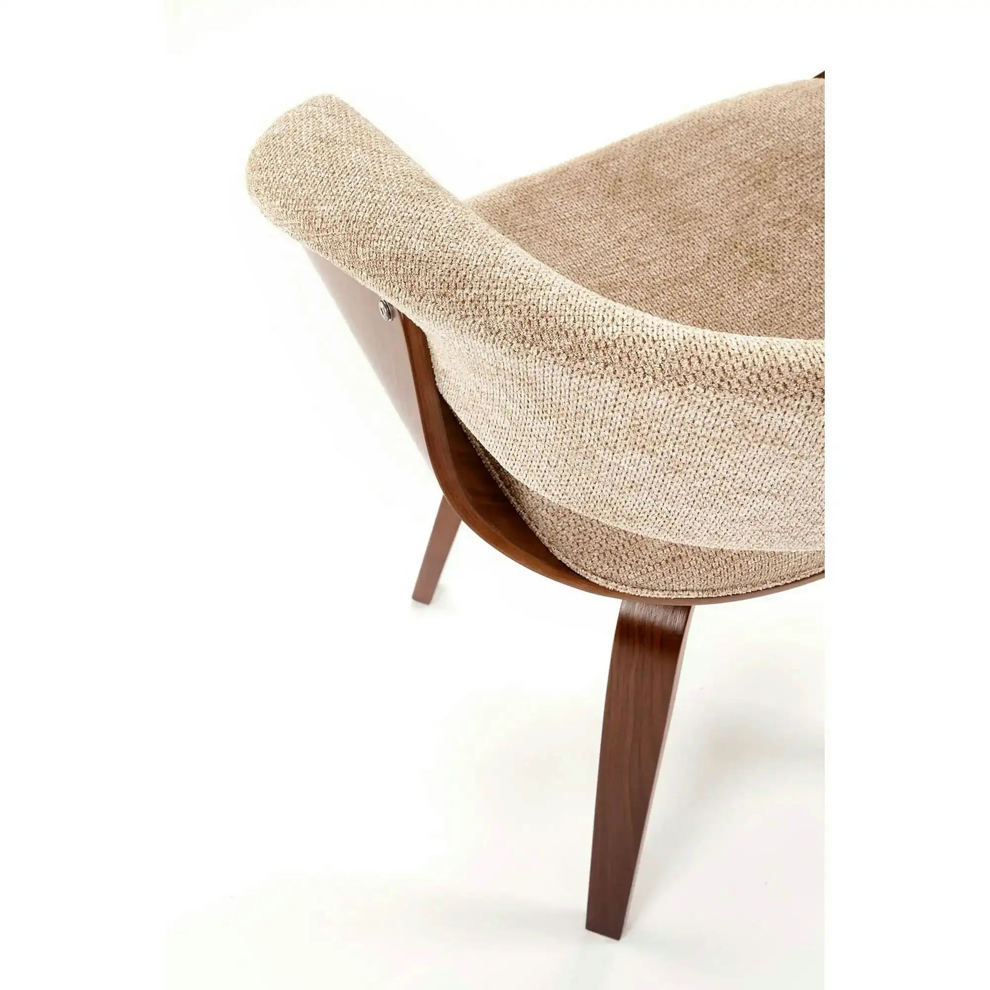 Scaun scandinav tapitat K545, bej/nuc, stofa clasica/placaj, 63x53x83 cm