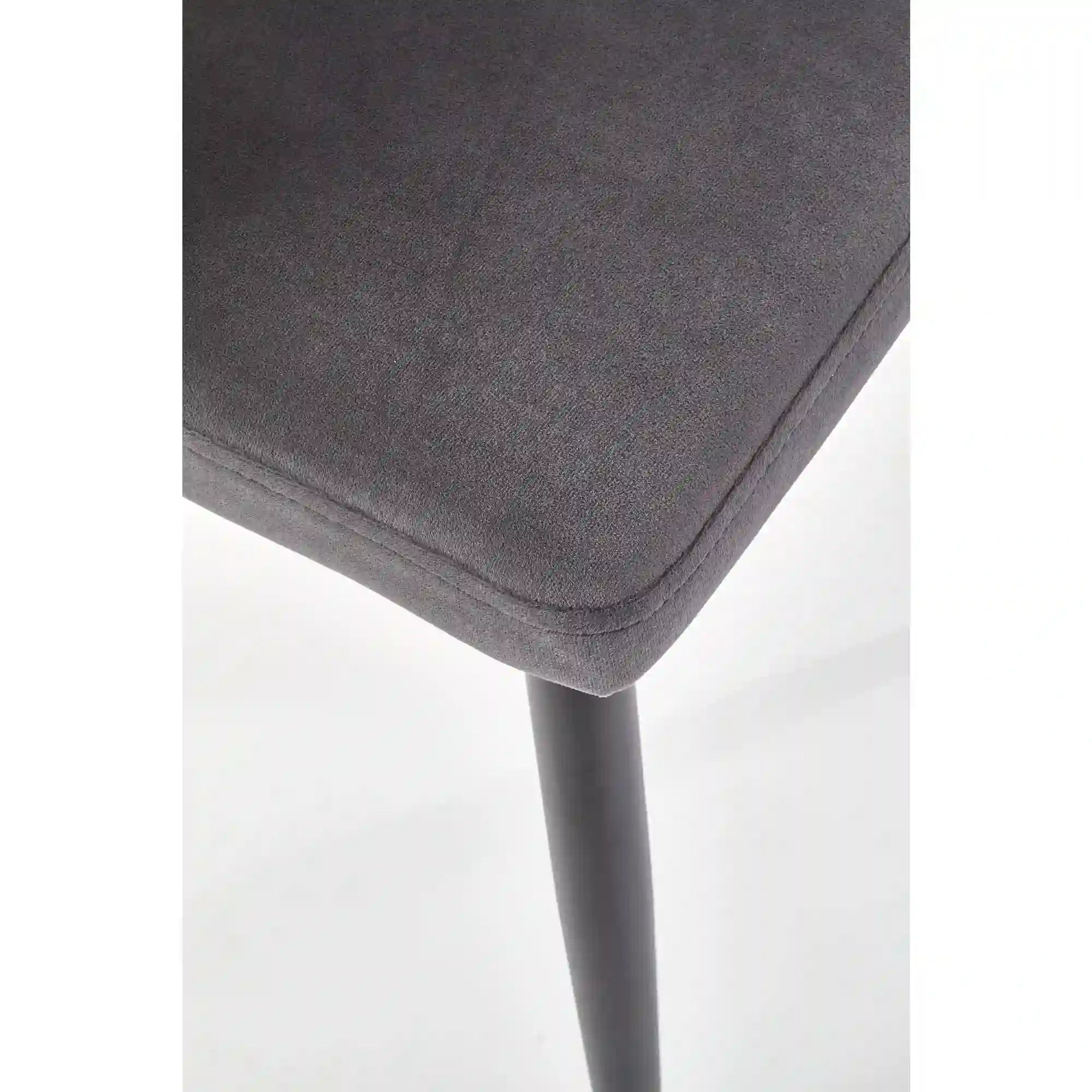 Scaun tapitat K386, gri inchis/negru, stofa catifelata/metal, 60x58x84 cm
