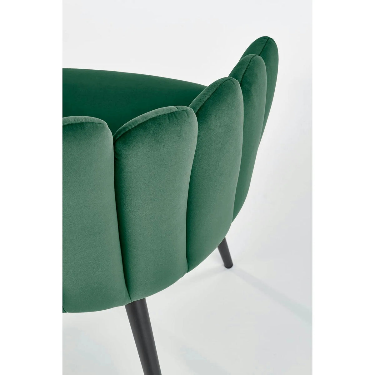 Scaun tapitat K410, verde/negru, stofa catifelata/metal, 65x62x85 cm