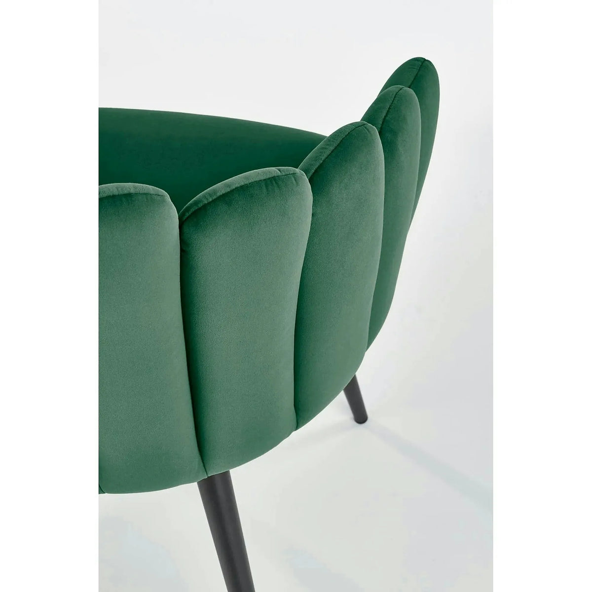 Scaun tapitat K410, verde/negru, stofa catifelata/metal, 65x62x85 cm
