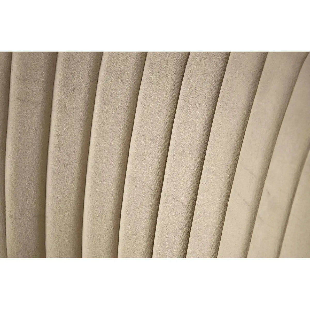 Scaun tapitat K499, bej/auriu, stofa catifelata, 47x56x85 cm