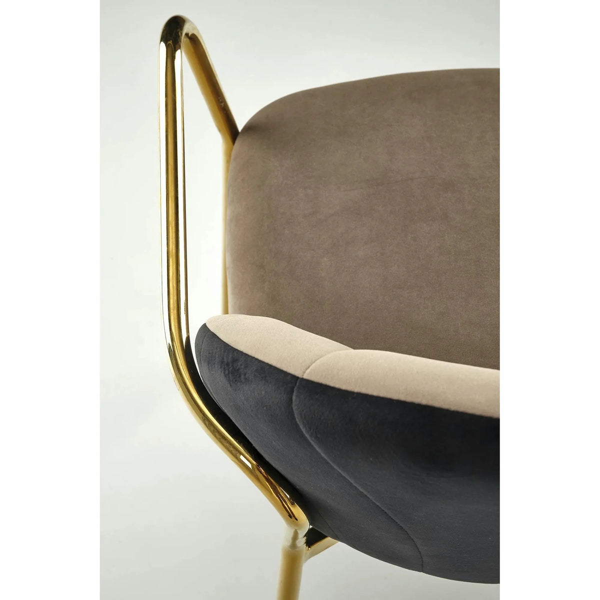 Scaun tapitat K500, bej/auriu, stofa catifelata, 53x57x80 cm