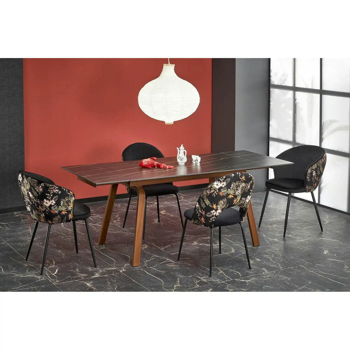 Scaun tapitat K506, negru, cu imprimeu floral, stofa catifelata, 55x60x82 cm