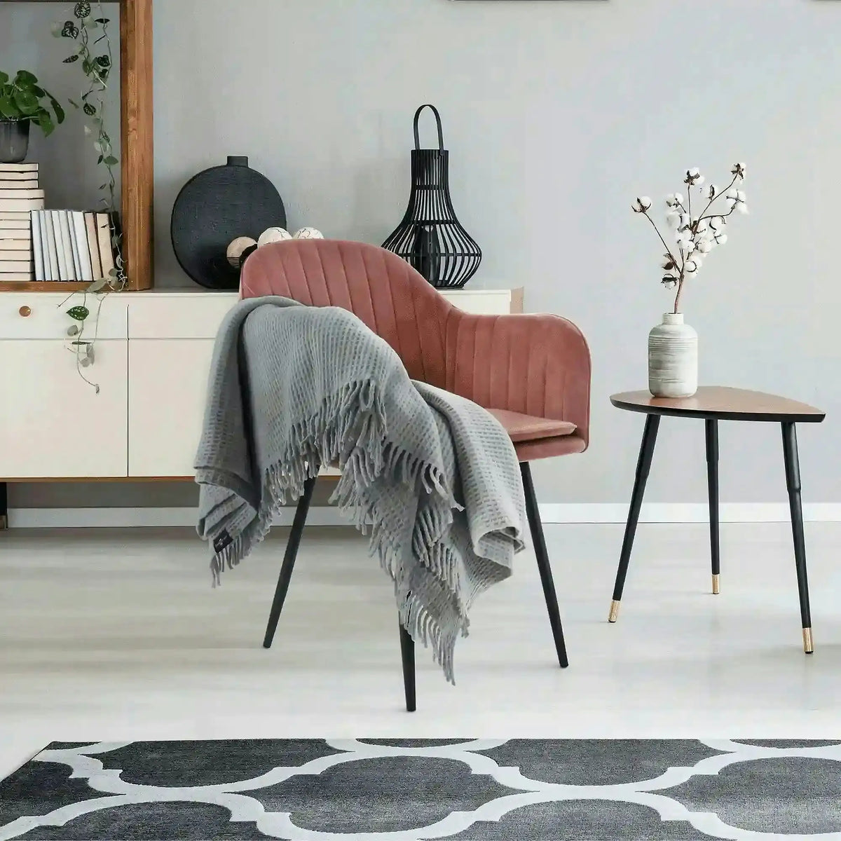 Scaun ZIRKON, roz/negru, stofa catifelata/metal, 56x55x82 cm