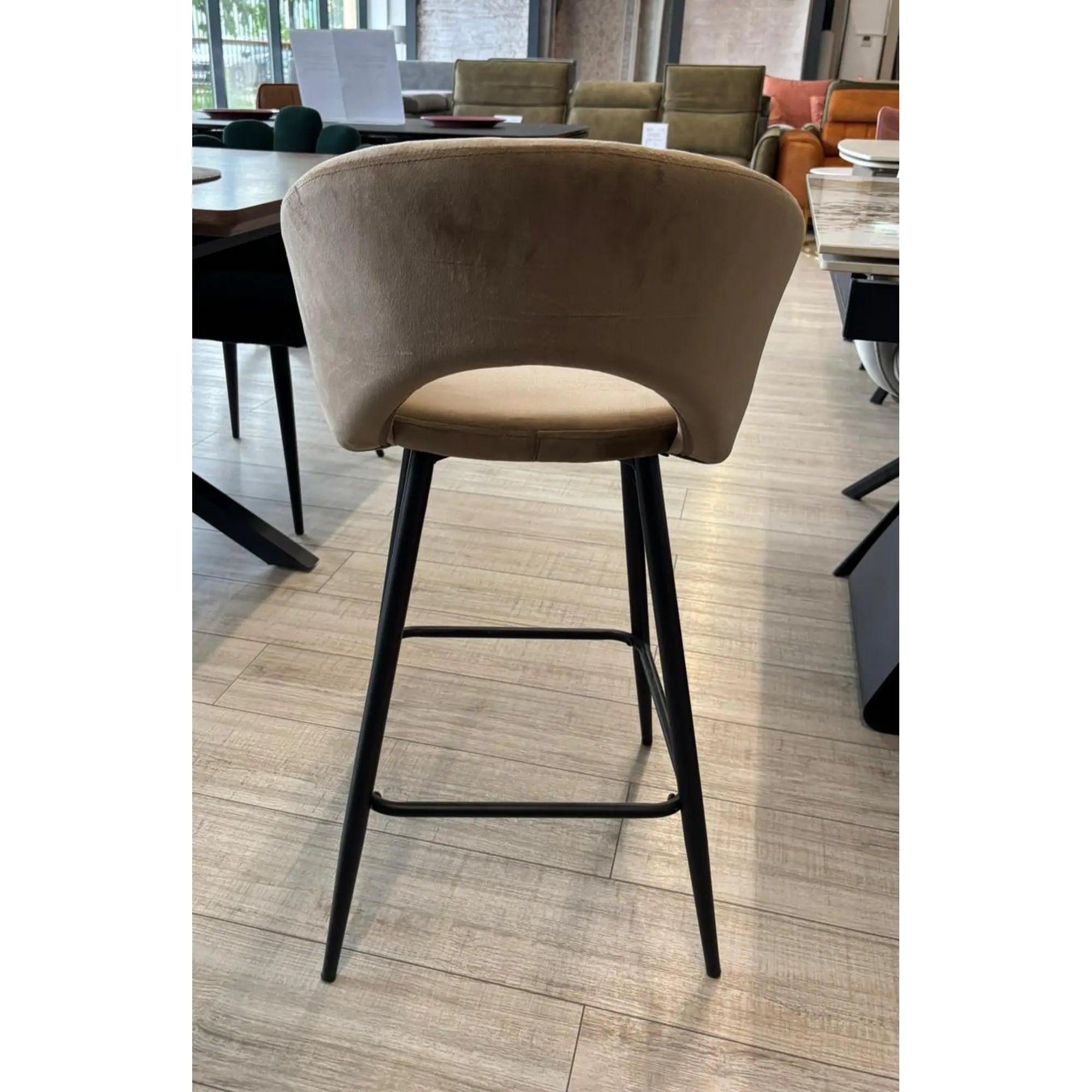 PRODUS RESIGILAT - Scaun bar H96, bej/negru, stofa catifelata/otel, 48x49x89 cm
