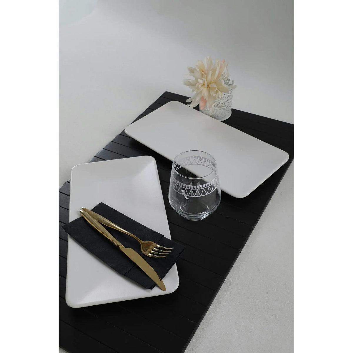 Set 2 platouri 275KRM1720, alb, ceramica, 33x17 cm