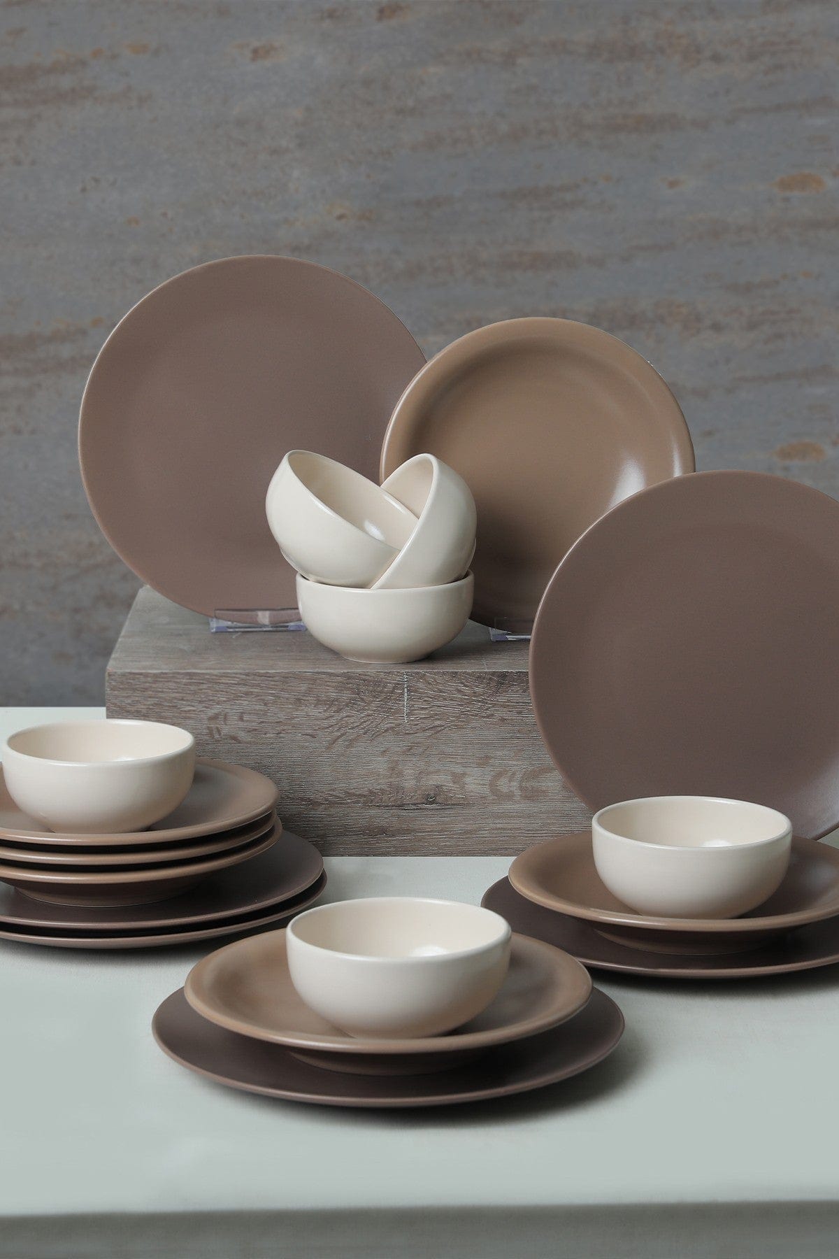 Set de cina 275KRM1972, 18 piese, alb/bej, ceramica