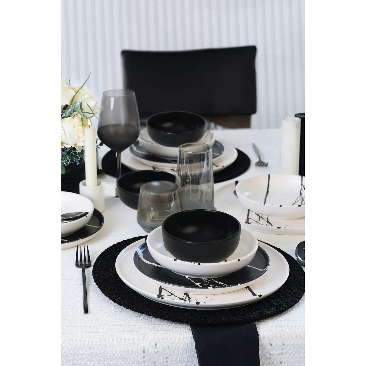 Set de cina 275KRM2337, 24 piese, alb/negru, ceramica