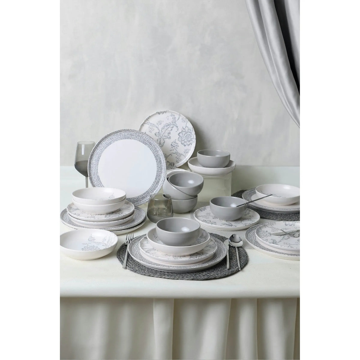 Set de cina 275KRM2338, 24 piese, gri mat/alb, ceramica