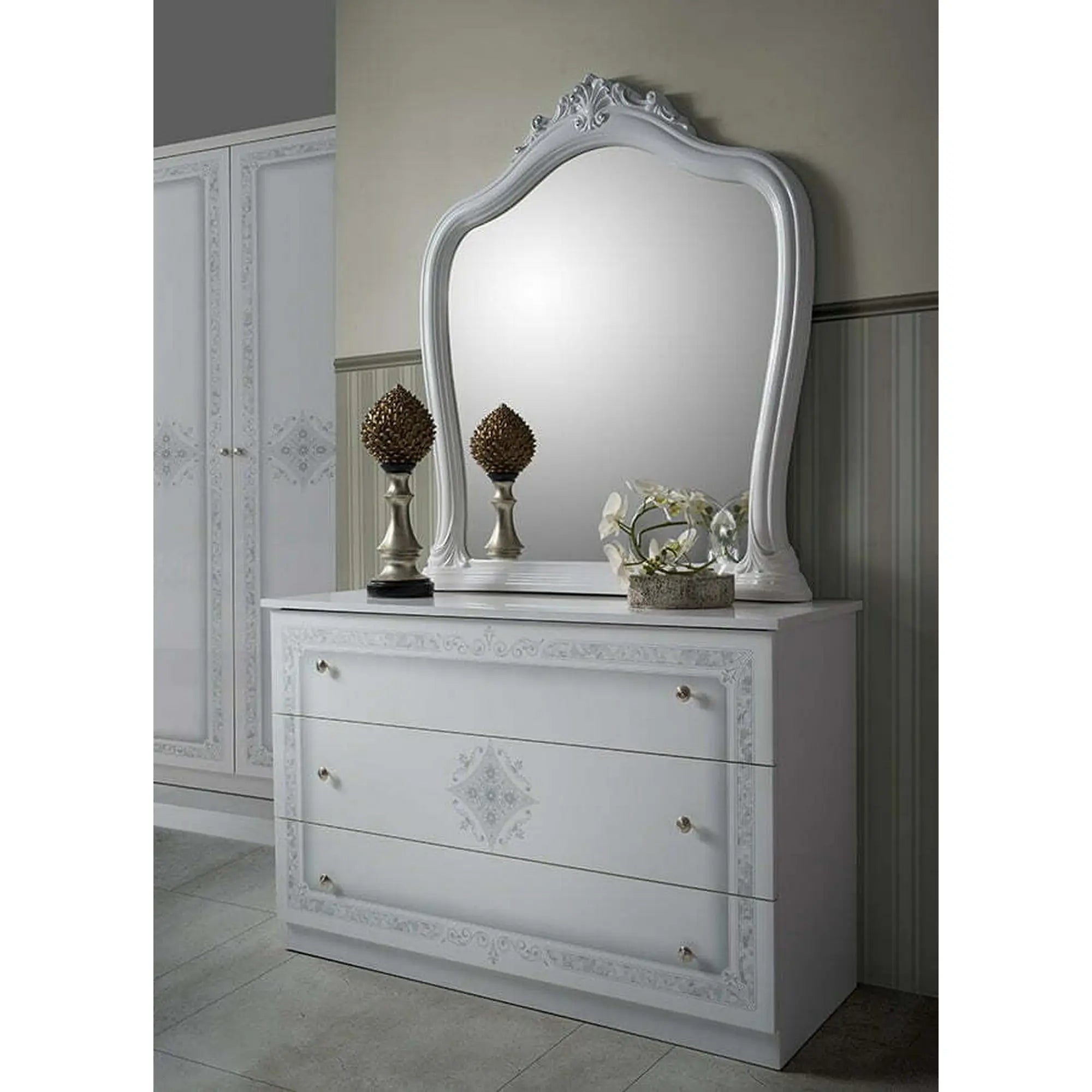 Set dormitor LUISA, alb, cadru pat 160x200 cm, dressing, 2 noptiere, comoda si oglinda