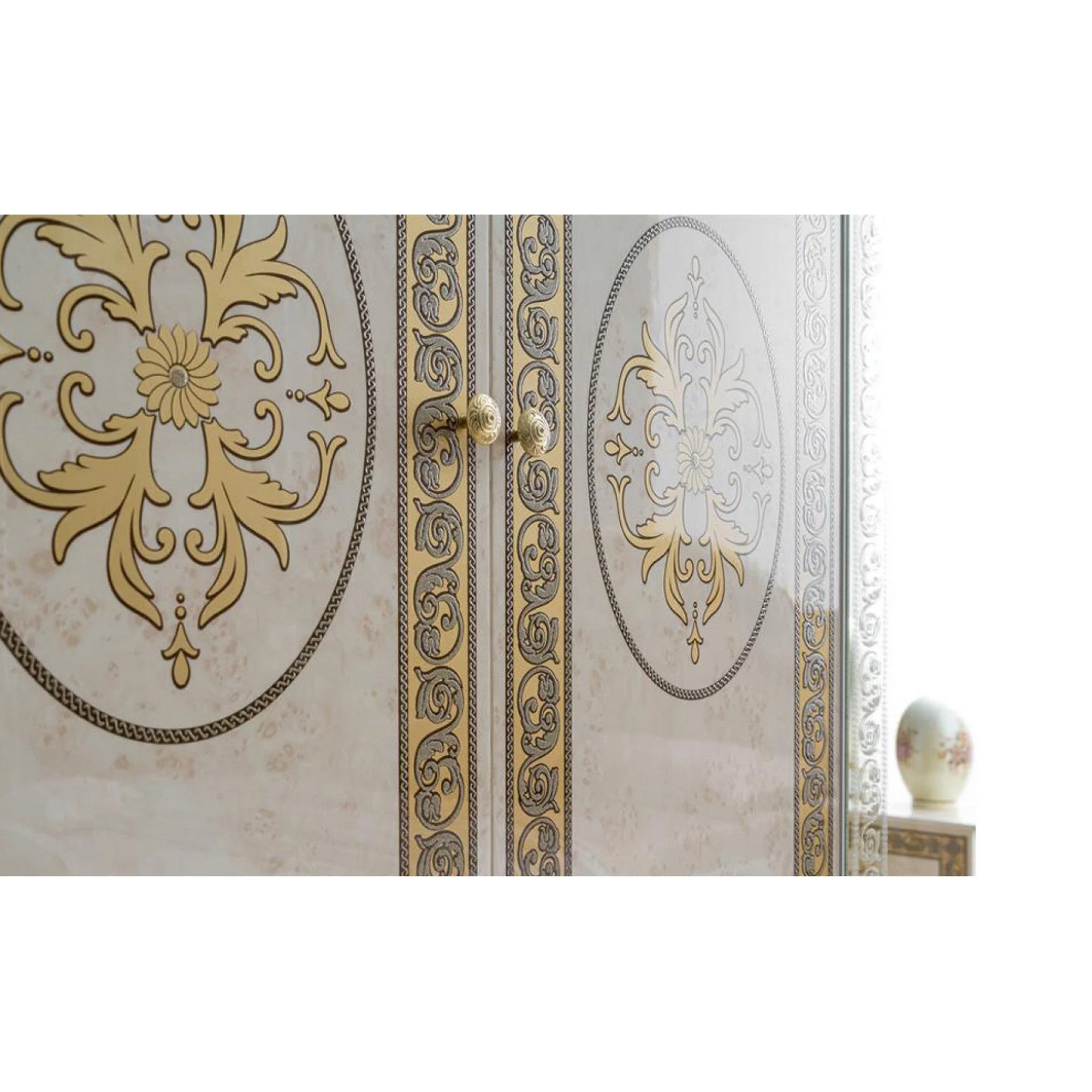 Set dormitor PALOMA, alb/auriu, pat 160x200 cm, dressing, 2 noptiere, comoda si oglinda