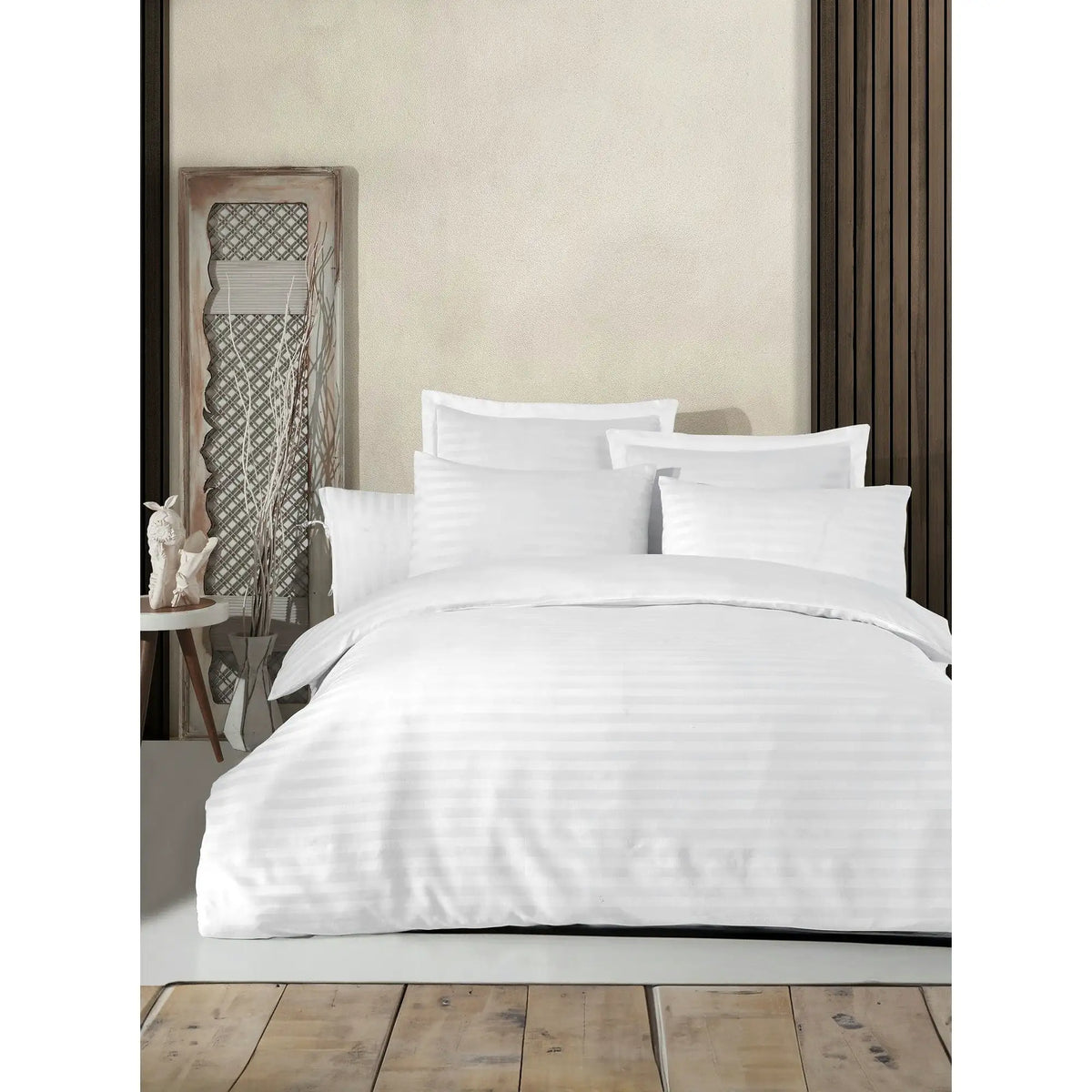 Set lenjerie pat 162ELR4134, alb, bumbac/poliester, 200x220 cm, cu cearceaf si 2 fete de perna