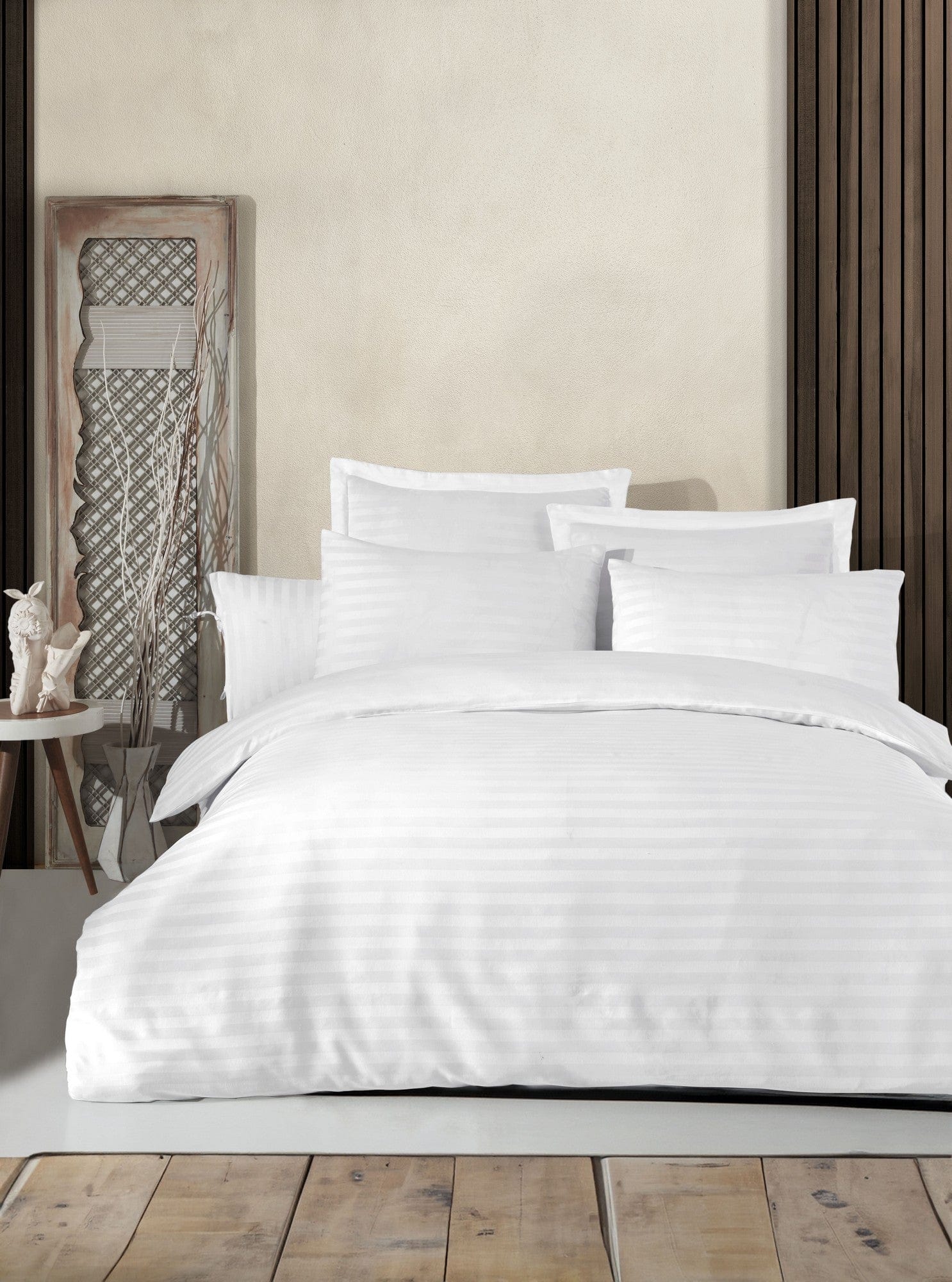 Set lenjerie pat 162ELR4134, alb, bumbac/poliester, 200x220 cm, cu cearceaf si 2 fete de perna