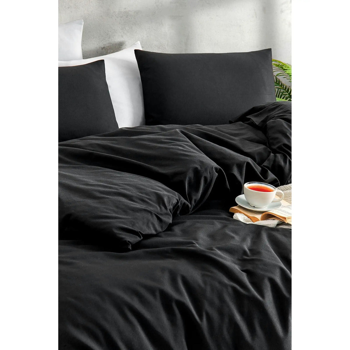 Set lenjerie pat 670TBH2124, bumbac/poliester, negru/alb, 100x200 cm, cu husa pat, cearceaf pilota si 2 fete de perna