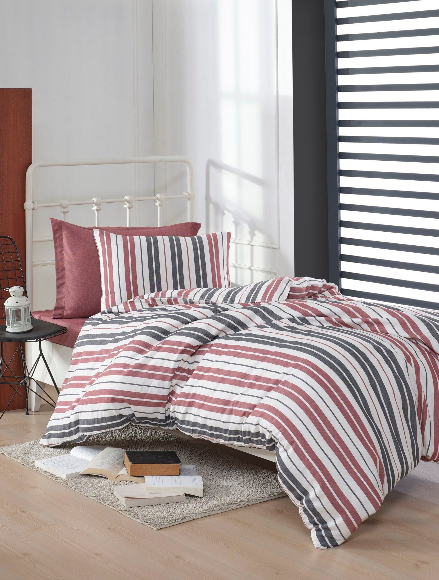 Set lenjerie pat MONACO, bumbac/poliester, multicolor, 140x200 cm, cu cearceaf pilota si fata de perna