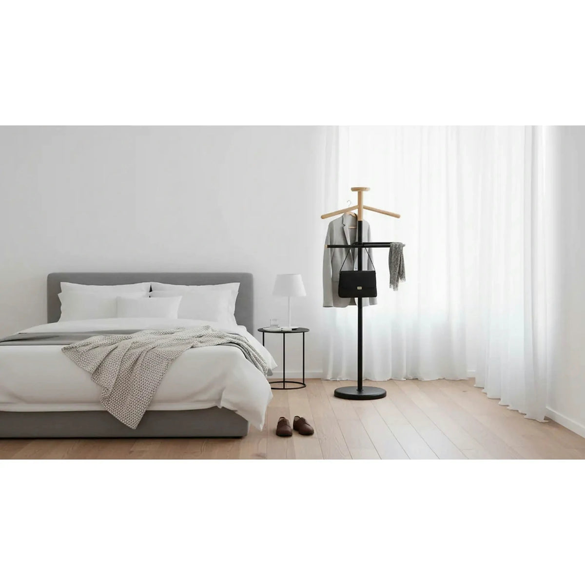 Stander haine LUGO, negru/fag, metal/lemn, 28x45x106 cm
