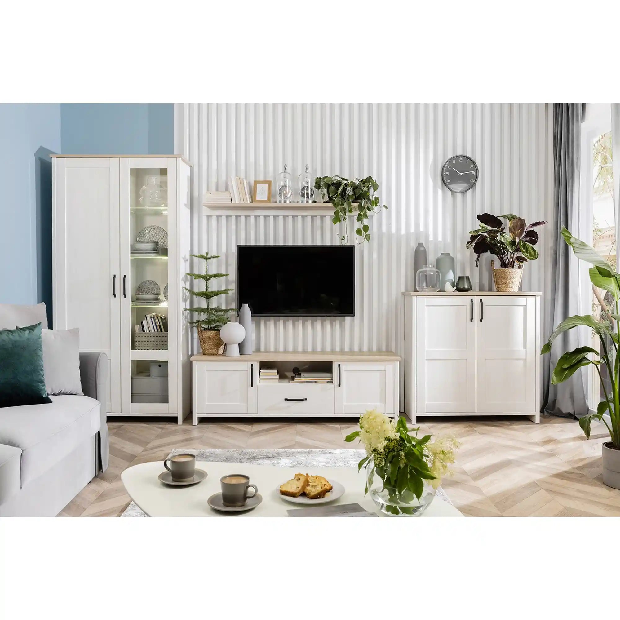 Vitrina LOKSA, pin alb/stejar grandson, PAL laminat, cu iluminare LED, 102x43x201 cm