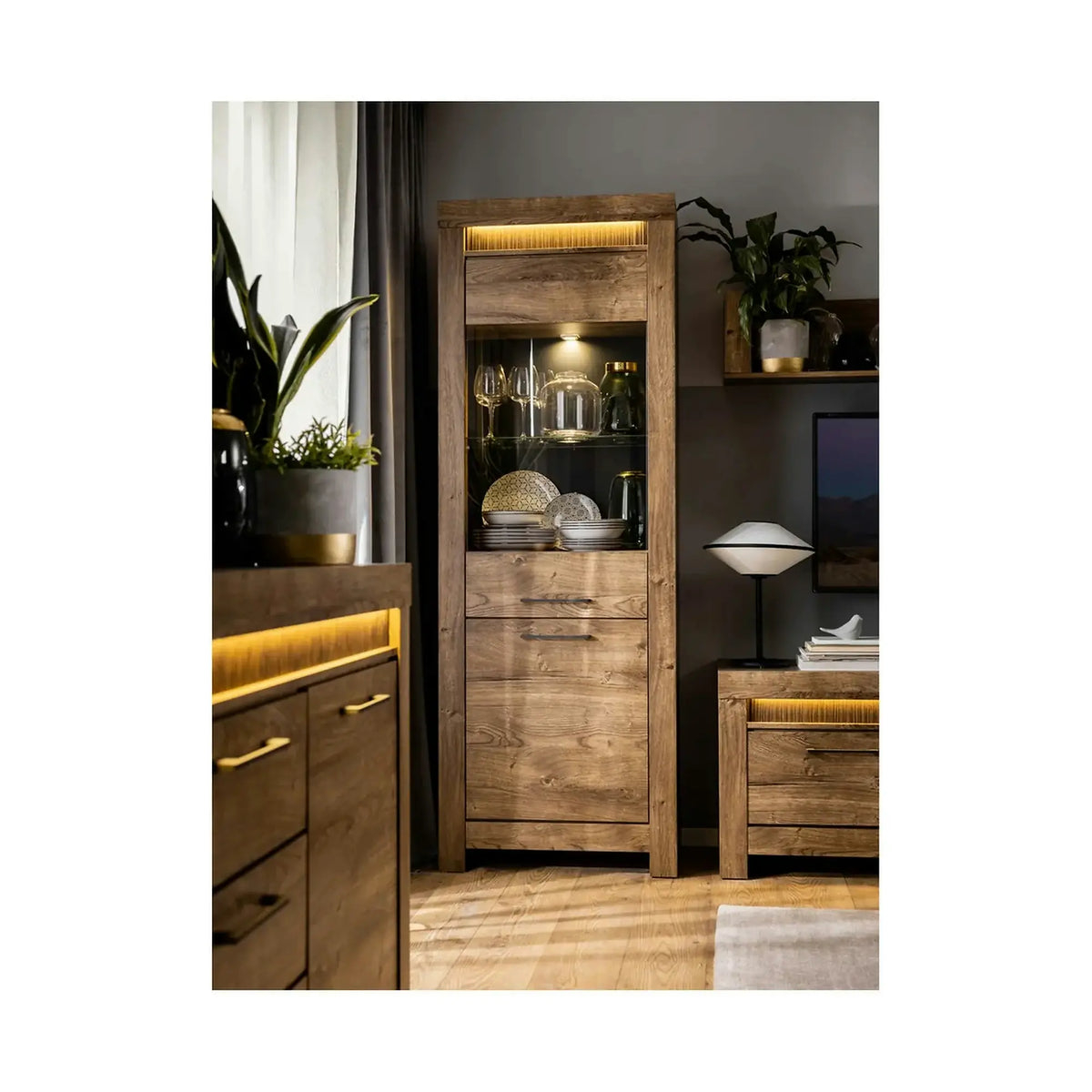 Vitrina TORIN, stejar, PAL/sticla securizata, 71x45x200 cm