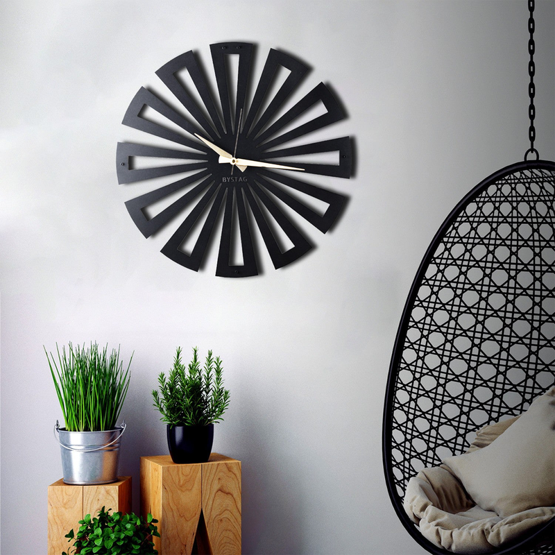 Ceas de perete Symmetry, metal, negru, 50x50 cm
