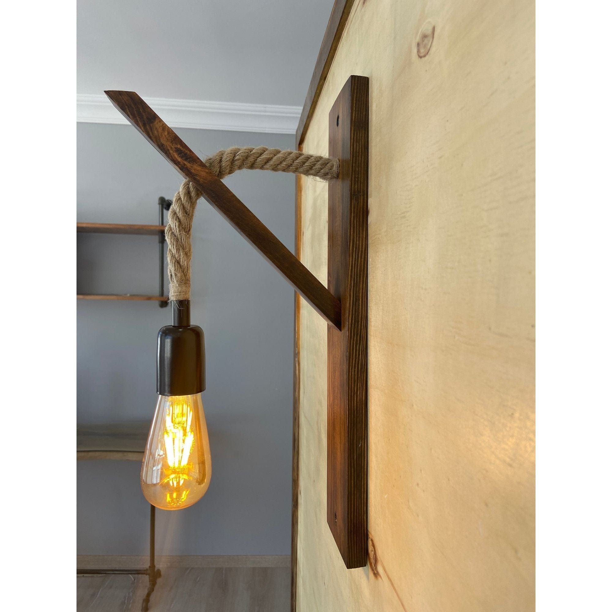 Aplica AHSAP 18, nuc, lemn de pin, 23x9x45 cm