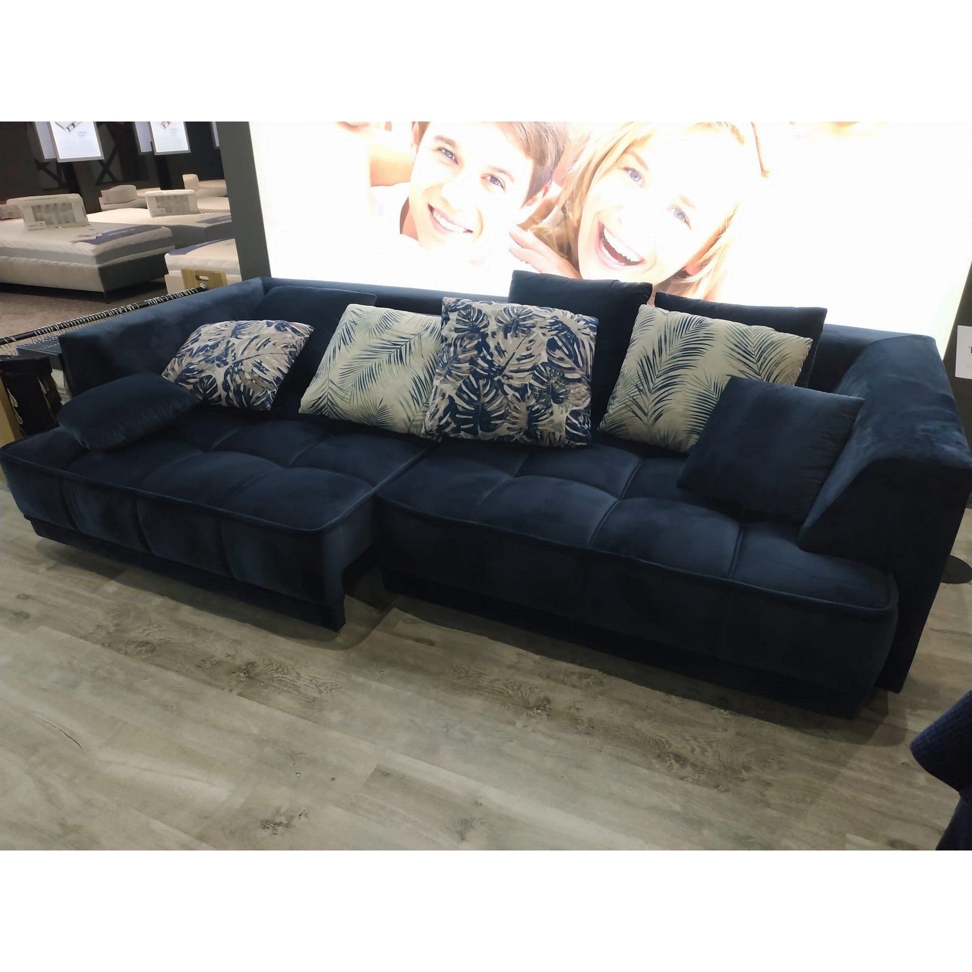 Canapea TIGA, personalizabil materiale gama Premium, reglaj electric, 4 locuri, 302x136x72/88 cm
