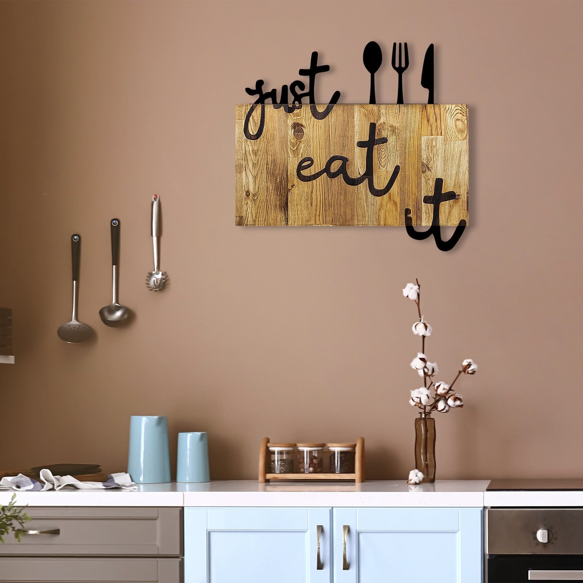 Decoratiune perete JUST EAT IT, lemn/metal, stejar/negru, 58x3x52 cm