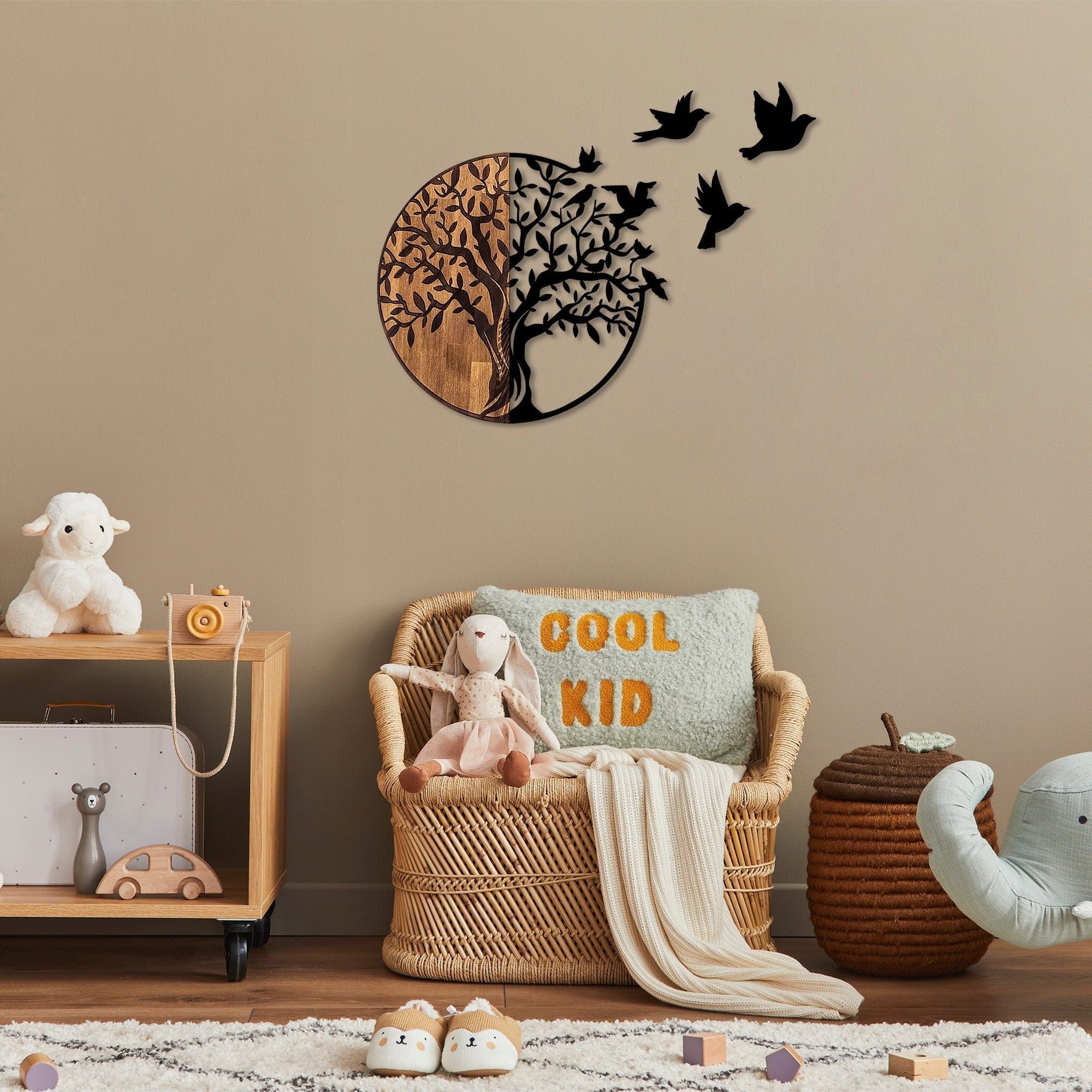 Decoratiune perete TREE AND BIRDS 322, negru/nuc, metal/lemn, 92x3x71 cm